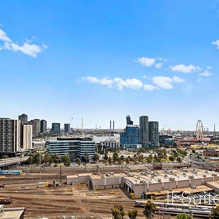 Ifsuites Melbourne Village Bagian luar foto
