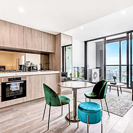 Ifsuites Melbourne Village Bagian luar foto
