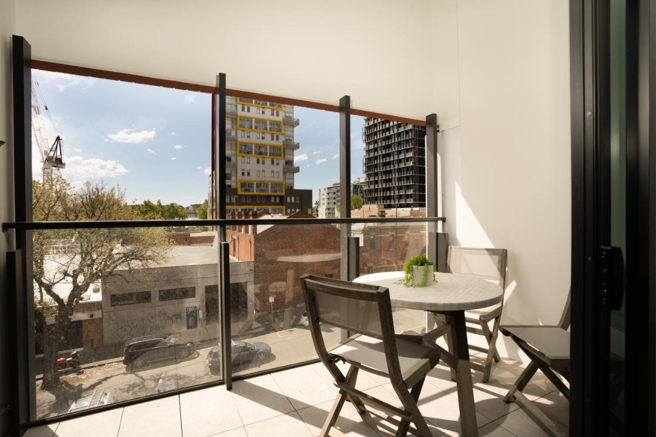 Ifsuites Melbourne Village Bagian luar foto