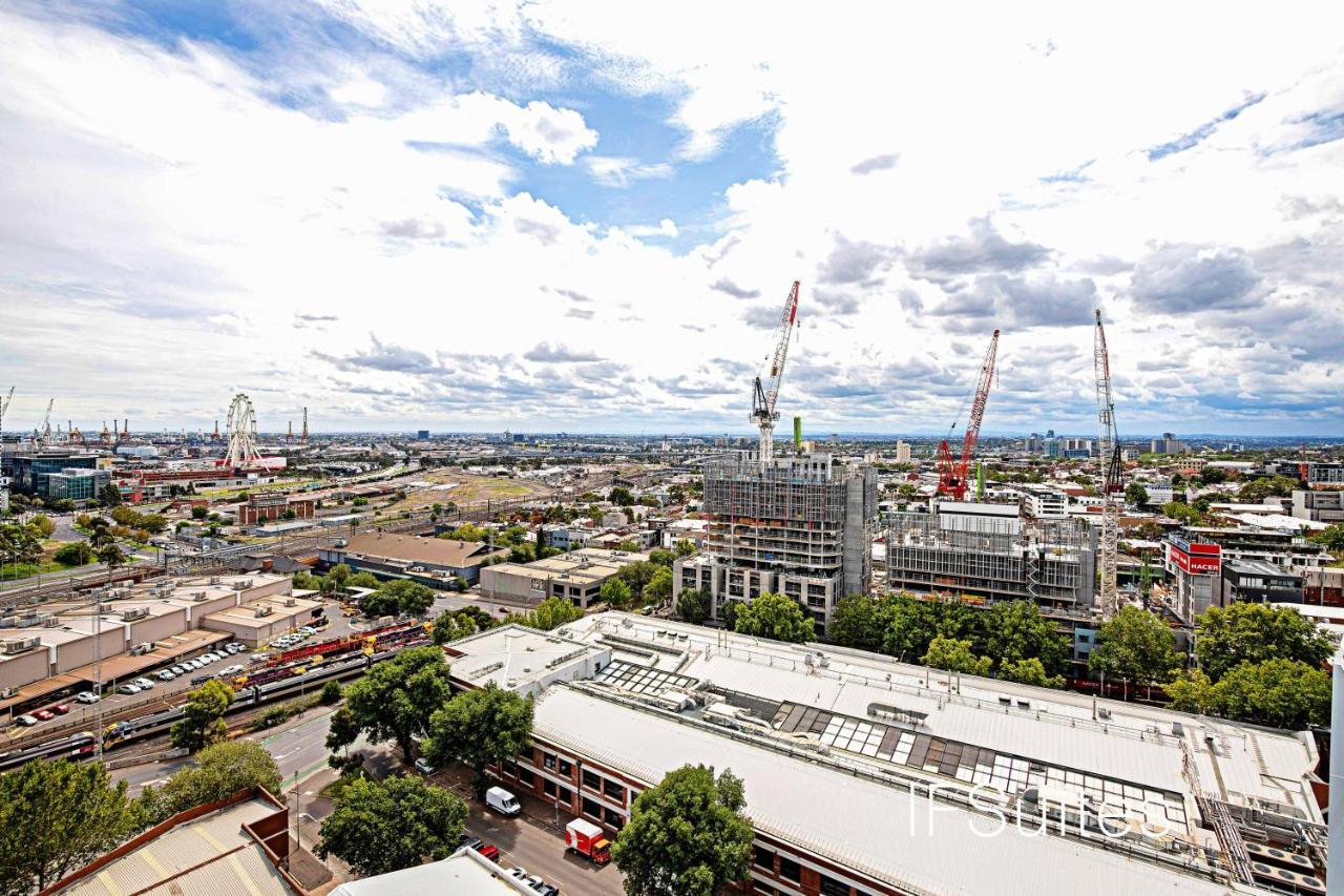 Ifsuites Melbourne Village Bagian luar foto