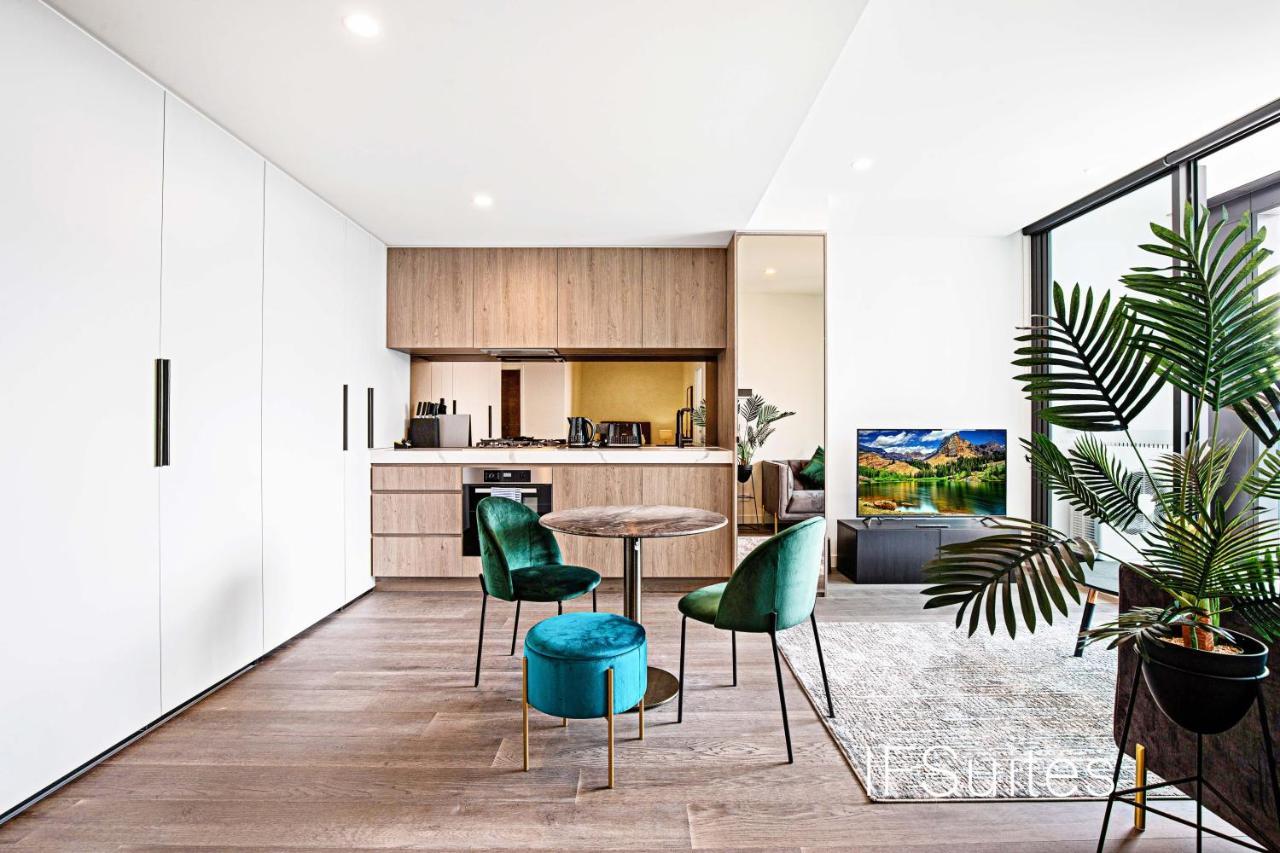 Ifsuites Melbourne Village Bagian luar foto