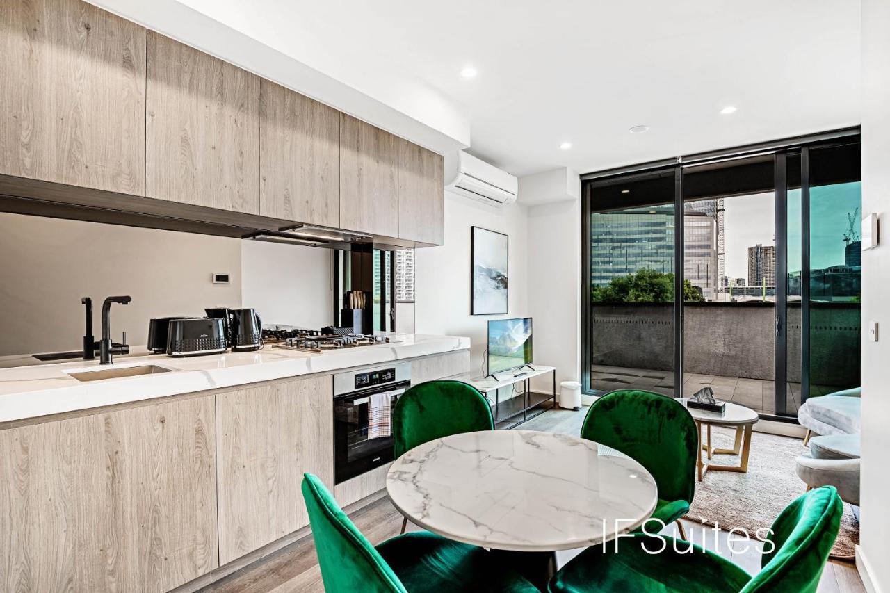 Ifsuites Melbourne Village Bagian luar foto